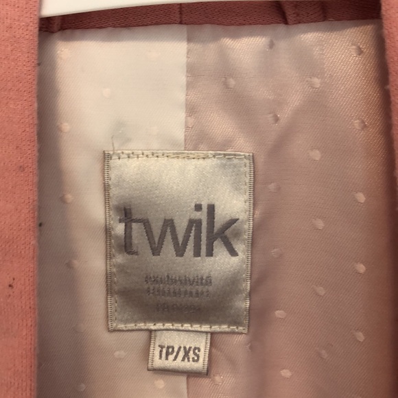 Pink Blazer from Simon’s - Picture 4 of 5